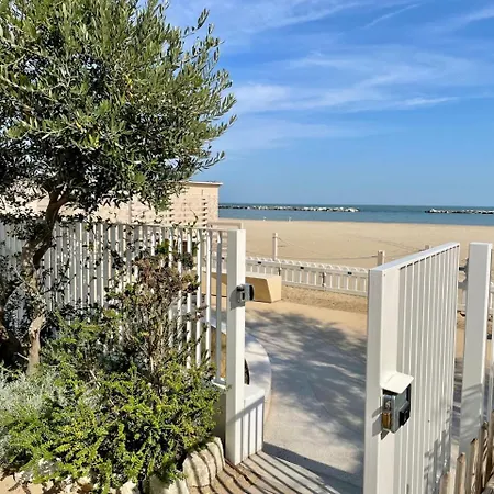 Le Agavi Luxory Surfhouse *